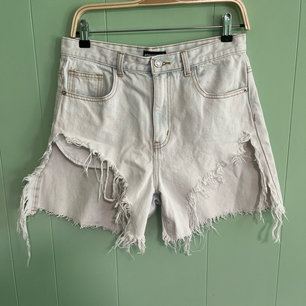 MOMOKROM DOLLS KILL High Rise Distressed Destroyed Light Wash Shorts Siz…